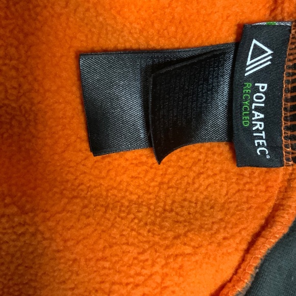The North Face Vibrant Orange and Black Jacket - Picture 4 of 5